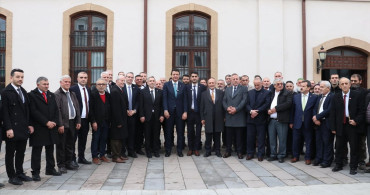 Saadet Partisi Genel Başkanı Arıkan, Sakarya'da Gazetecilerle Buluştu