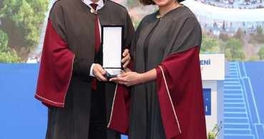 Sabancı Üniversitesi'nin 24. dönem mezuniyet töreni gerçekleşti