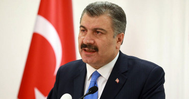 Sağlık Bakanı Fahrettin Koca Açıklama Yapıyor