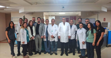 Sağlık Bakanı Memişoğlu, 2026'nın İlk Mesai Gününde Sağlık Çalışanları ile Buluştu