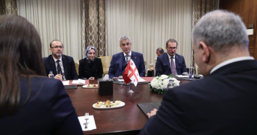 Sağlık Bakanı Memişoğlu, Türk Tıp Dünyası Kurultayı'nda Uluslararası Görüşmeler Gerçekleştirdi