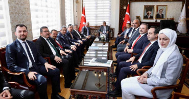 Sağlık Bakanı Prof. Dr. Memişoğlu'ndan sağlıklı yaşam uyarısı