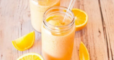 Sağlıklı Bir Kahvaltı İçin Smoothie Tarifi!