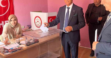 Şahin Yaman, MHP Patnos ilçe başkanı seçildi