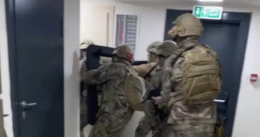 Sahte Avukat Kimlikleriyle Yakalanan Şahıs 15 Yıl Hapis Cezasıyla Aranıyordu