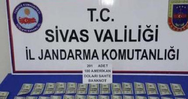 Sahte Parayla Büyükbaş Hayvan Almaya Çalışırken Yakalandılar
