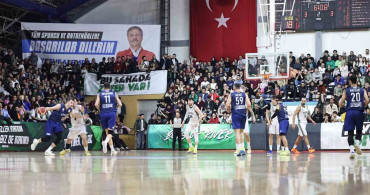 Sakarya Büyükşehir Basketbol Takımı Play-Off'a Hazır