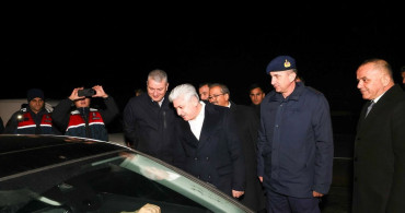 Sakarya Valisi Doğan, Yılbaşı Tedbirleri İçin Güvenlik Personelini Ziyaret Etti