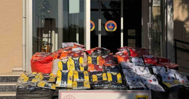 Sakarya'da 10 milyon liralık sahte forma ve ayakkabı operasyonu