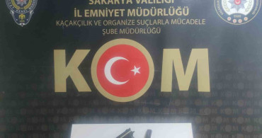 Sakarya'da 1.6 Milyon TL Vurgun Yapan Suç Örgütü Üyesi Tutuklandı