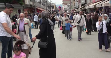 Sakarya'da Kurban Bayramı Alışverişi Yoğun Geçiyor