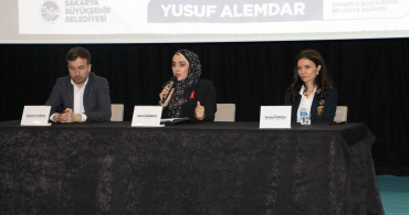 Sakarya'da Otizmi Anlamak Paneli Gerçekleştirildi