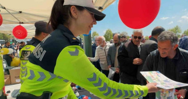 Sakarya'da Trafik Bilinci İçin Jandarma Faaliyeti