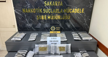Sakarya'da Uyuşturucu Operasyonu: 5 Kilo 700 Gram Ele Geçirildi