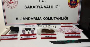 Sakarya'da Uyuşturucu Operasyonu: 9 Tutuklama