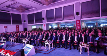 Sakarya'nın Geleceği: Başkan Alemdar'dan 2 Yıl Değerlendirmesi