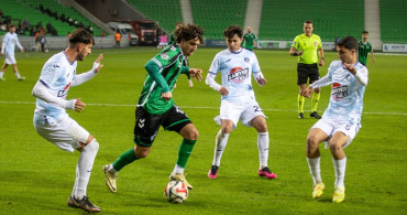 Sakaryaspor, Trendyol 1. Lig'de Adana Demirspor'u 4-0 Mağlup Etti