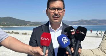 Salda Gölü'nde güvenliği atlı jandarma timleri sağlıyor