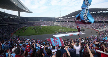 Şampiyon Trabzonspor, Süper Lig'de Altay ile oynanan karşılaşmada rekor hasılat elde etti!