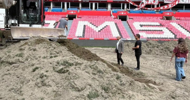 Samsun 19 Mayıs stadyumu’nun zemini yeni sezona hazırlanıyor
