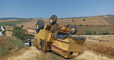 Samsun'da biçerdöver devrildi: 1 yaralı