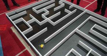 Samsun'da Genç Kaşiflerin Robot Yarışması Heyecanı