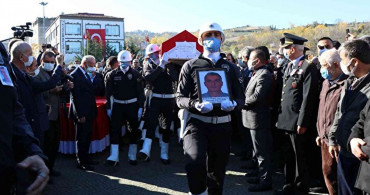 Samsun'da İmam Baba'nın Zorlu Görevi! Şehit Olan Oğlunun Cenaze Namazını Kıldırdı!