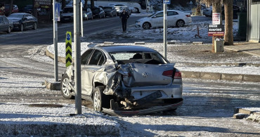 Samsun'da Kar Yağışı ve Buzlanma Trafik Kazalarına Neden Oldu