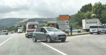 Samsun'da kontrolden çıkan otomobil refüje çarptı: 1 yaralı