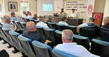 Samsun'da muhtarlara sosyal risk haritası ve aile rehberi eğitimi