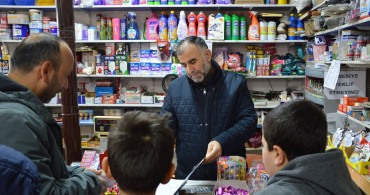 Samsun'da Öğrencilerden Anlamlı Yardım: Zimem Defteri Geleneği Yaşatıldı