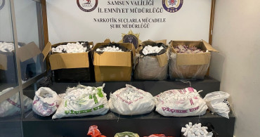 Samsun'da Uyuşturucu Operasyonu: 236 Bin 122 Hap Ele Geçirildi
