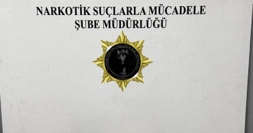 Samsun'da Uyuşturucu Operasyonu: Likit Uyuşturucu ve Haplar Ele Geçirildi