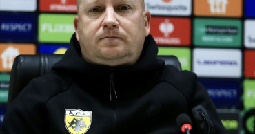 Samsunspor ile AEK Maçı Öncesi Beklentiler ve Stratejiler