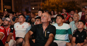 Samsunspor Taraftarları UEFA Avrupa Ligi Heyecanını Dev Ekranda Yaşadı