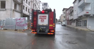 Sancaktepe'de inşaat alanında kısmi toprak kayması