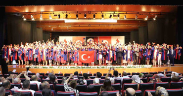 Sanko Üniversitesi mezuniyet töreninde gurur dolu anlar