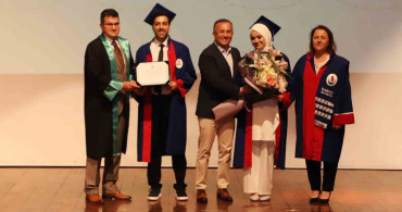 SANKO Üniversitesi tıp fakültesinde mezuniyet coşkusu