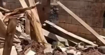 Şanlıurfa'da anız yangını, tarım malzemelerini kül etti