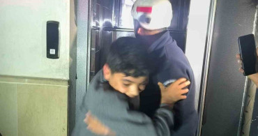 Şanlıurfa'da Asansörde Mahsur Kalan 3 Çocuk Kurtarıldı