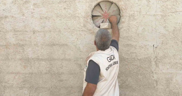 Şanlıurfa’da gıda denetim ekipleri havalandırma deliğinden seslendi
