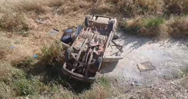 Şanlıurfa'da otomobil şarampole devrildi: 1 ölü, 4 yaralı