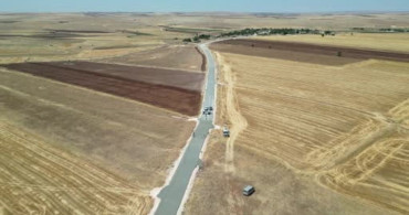 Şanlıurfa'da üç ilçeyi birbirine bağlayan yol çalışmaları devam ediyor