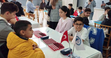 Sarıgöl Öğrencisi Akıl ve Zeka Oyunlarında İl Üçüncüsü Oldu