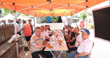 Sarıgöl'de Ferdi Zeyrek Anma Programı: Lokma Hayrı Düzenlendi