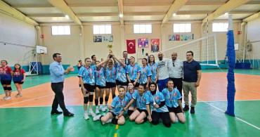 Sarıgöl'de Voleybol Heyecanı Zirveye Ulaştı