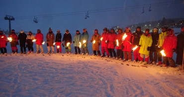 Sarıkamış'ta Meşaleli Kayak ile Anma Etkinliği