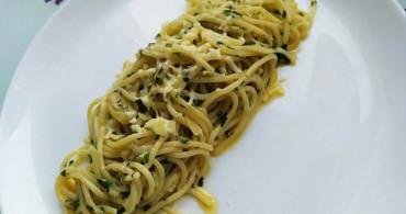 Sarımsak Soslu Spagetti Nasıl Yapılır?