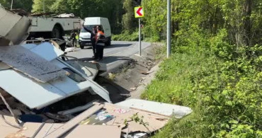 Sarıyer'de Korkunç Kaza: Karavan Bariyerlere Çarptı, Sürücü Hayatını Kaybetti