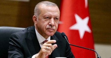  Cumhurbaşkanı Recep Tayyip Erdoğan gazetecilerin sorularını yanıtladı: Putin ve Zelenski ile görüşeceğim!